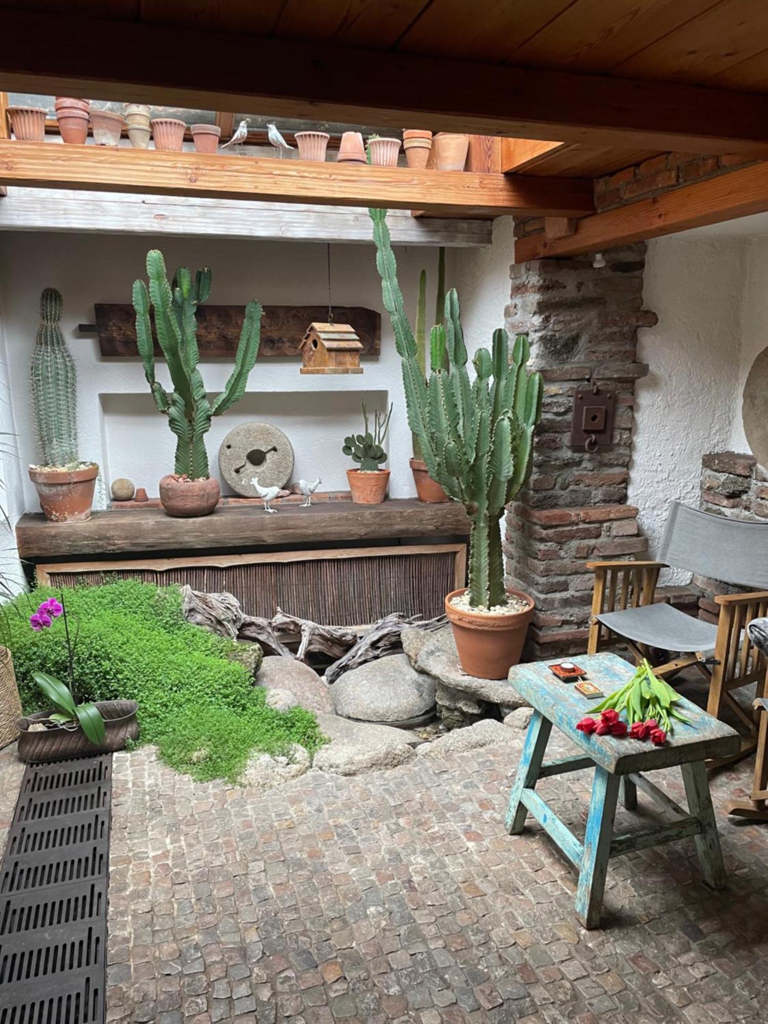 Romantik Hotel U Raka Prague Luaran gambar